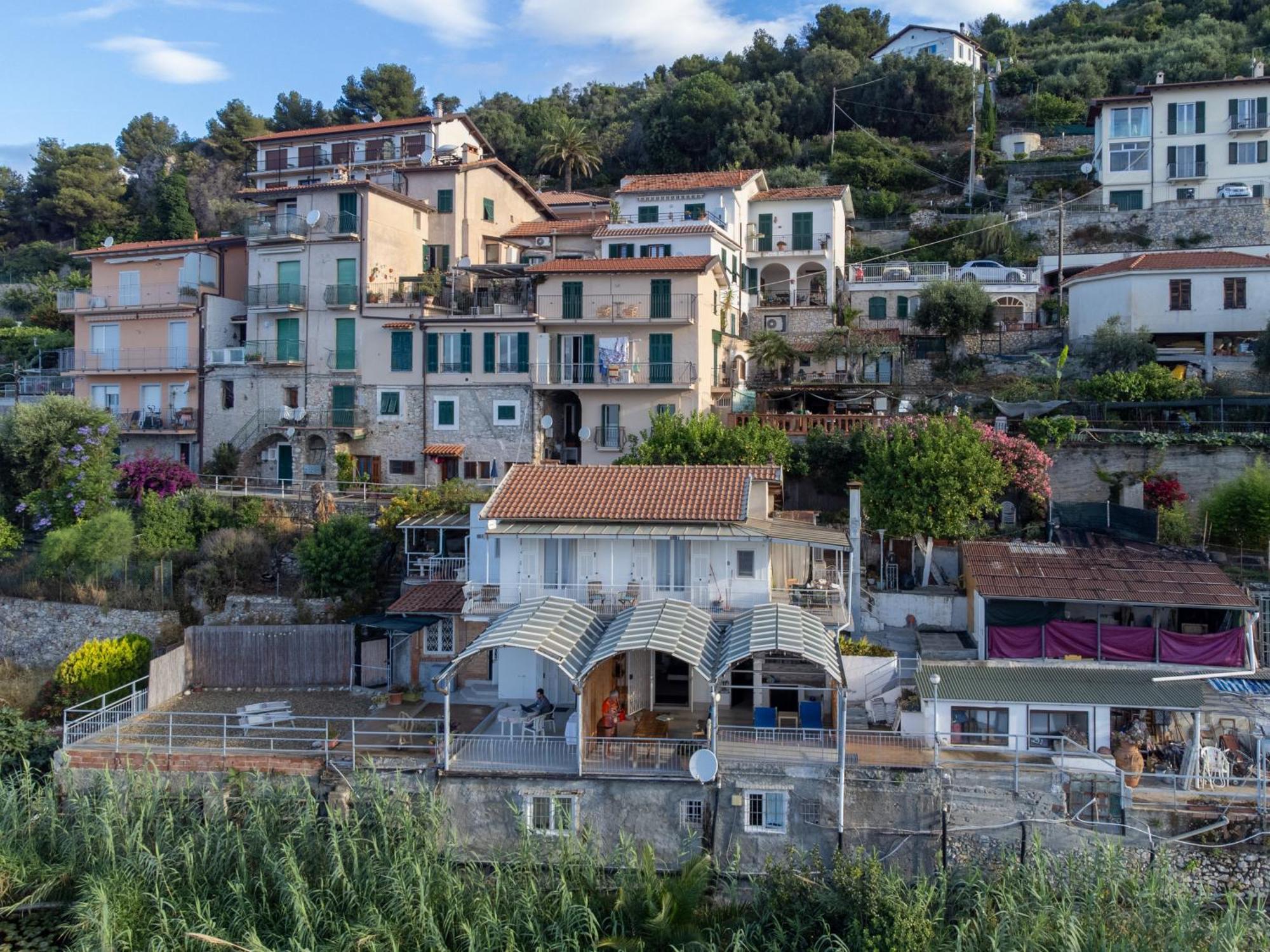 Total Sea View Grimaldi Apartment Ventimiglia Exterior foto